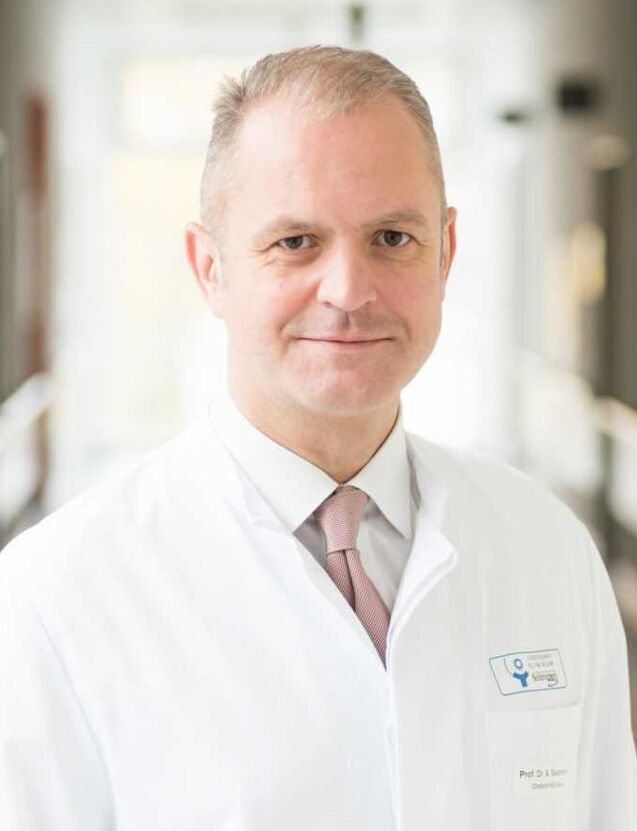 Arzt Dermatologe Stephan Grübel